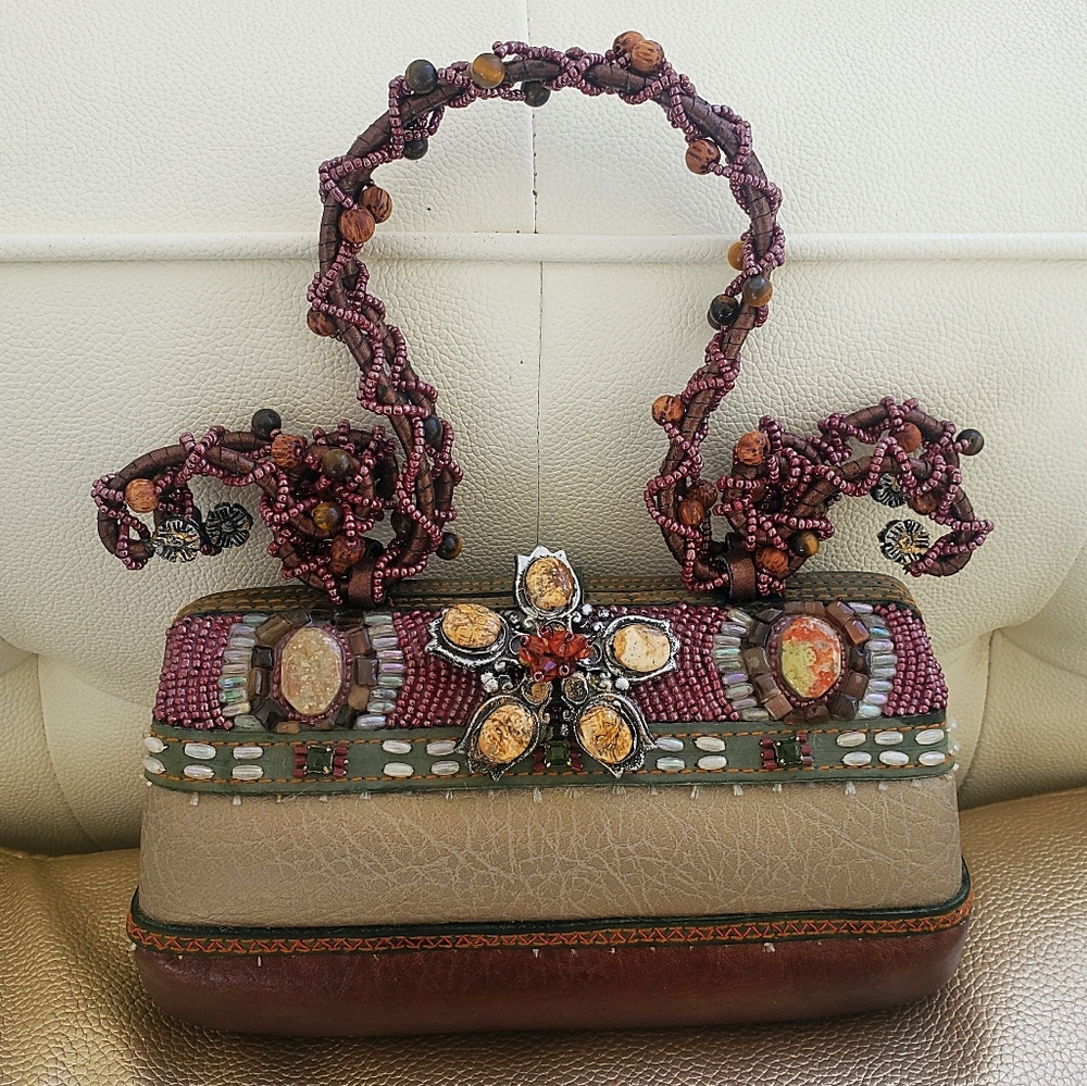 Mary Frances OOAK, one of a kind, handmade, beaded purse. NWOT Never used.
